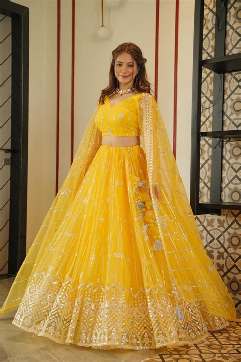 sexy lehanga|Shop the Latest Lehenga Choli Collection for Women